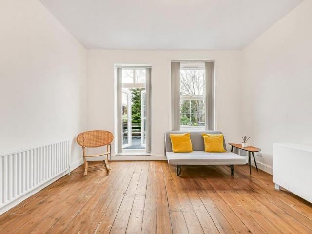 Apartment for rent in West Hampstead, Isle Of Man