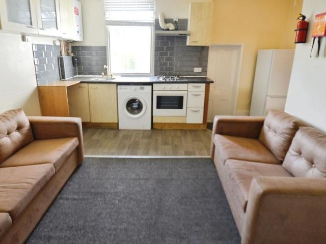Apartment for rent in Maryland, Greater London
