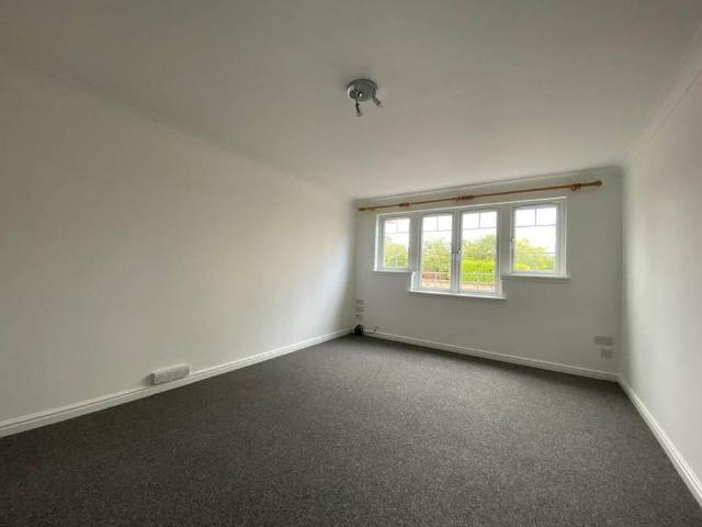 Apartment for rent in Muirton, Perth