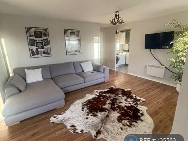 Flat for rent in Brierley Hill, West Midlands
