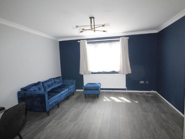 Apartment for rent in Sudbury, Greater London