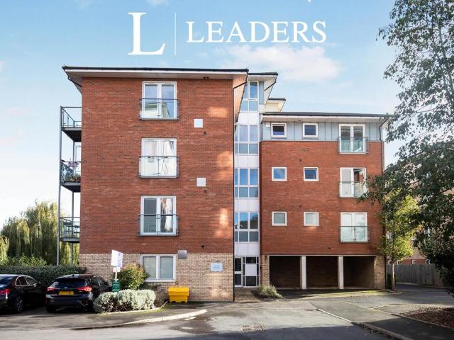 Flat for rent in Emscote, Green Close