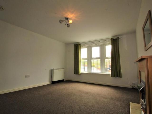 Apartment for rent in Flower Estate, Firth Park