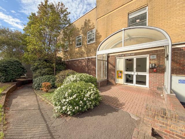 Apartment for rent in Blackwater, Hart