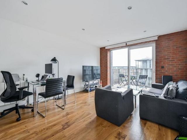 Apartment for rent in Glyndon, Shooters Hill