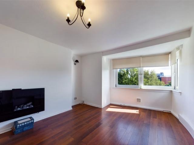 Apartment for rent in West Mains, Barassie