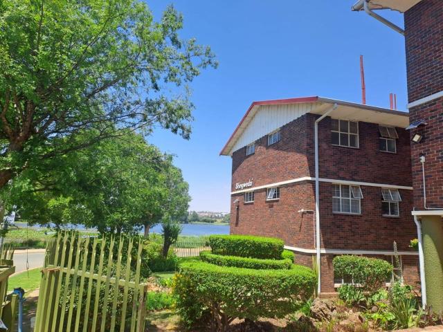 Apartment for rent in Nooitgedacht, Gauteng