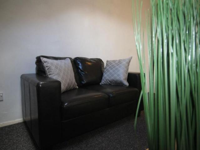 Apartment for rent in Hyde Park, West Yorkshire