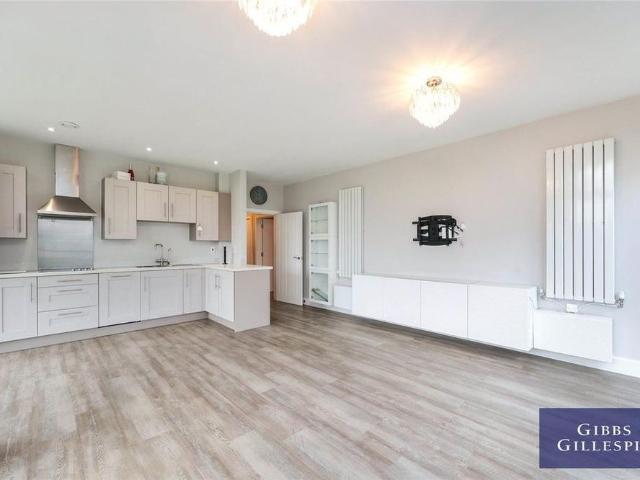 Apartment for rent in Greater London