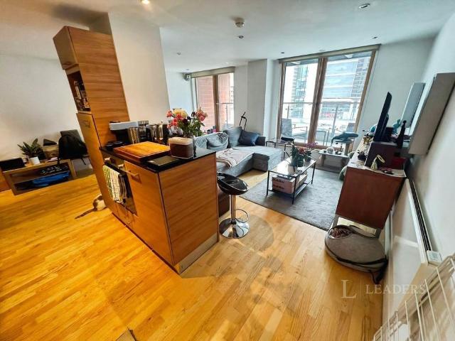 Apartment for rent in Steander, Leeds