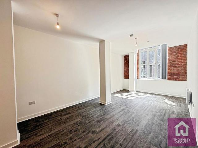 Apartment for rent in The Haulgh, Lee Bank