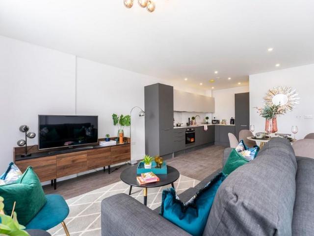 Apartment for rent in London Borough of Ealing, Greater London
