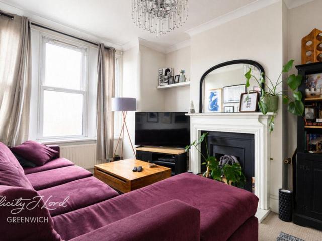 Flat for rent in Kidbrooke, Greater London