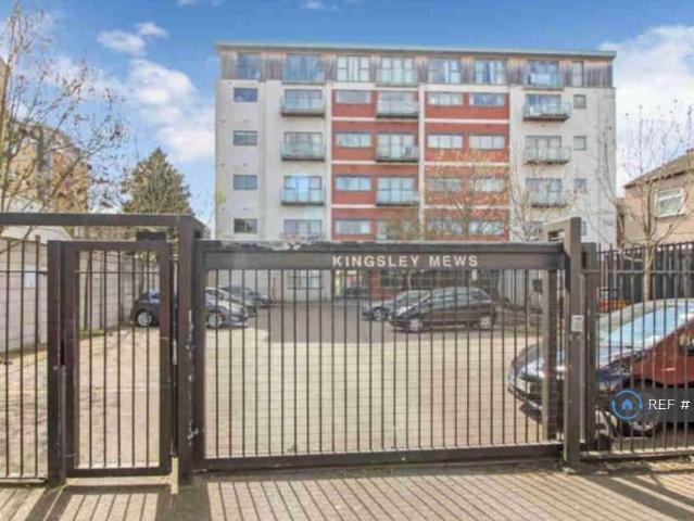 Flat for rent in Greater London