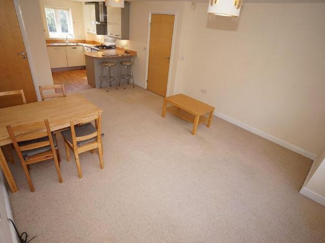 Apartment for rent in Woodthorpe, Elmfield