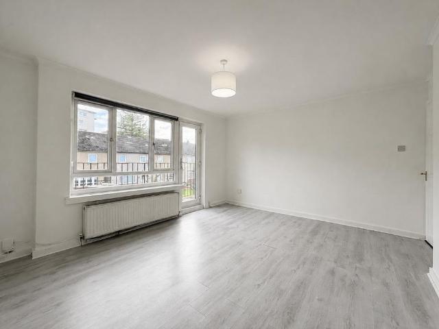 Apartment for rent in Rutherglen, Scotland