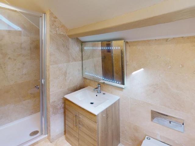Flat for rent in The Park, City of Nottingham