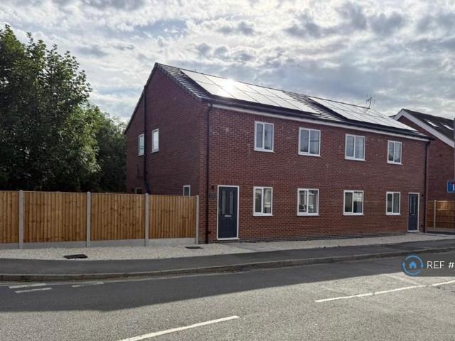 Flat for rent in Caldermill, East Midlands