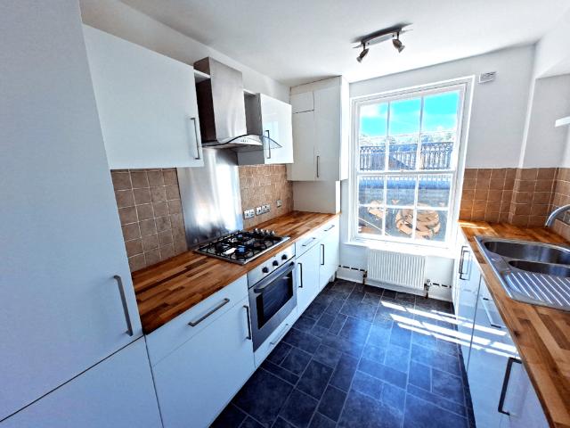 Flat for rent in Watergate, Devon