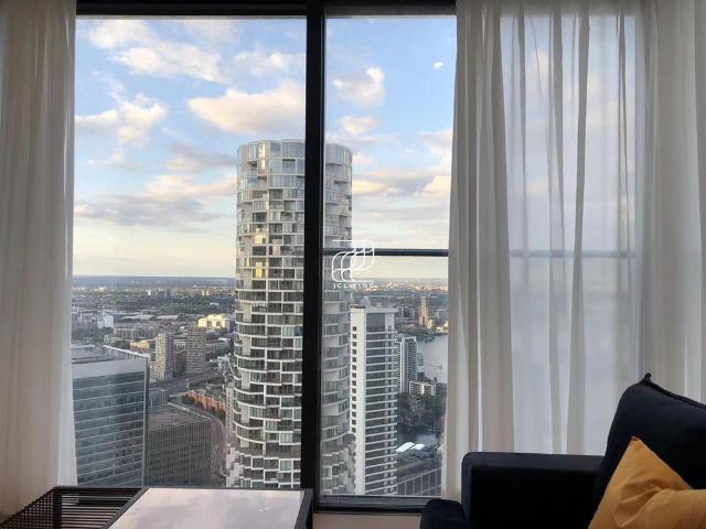 Flat for rent in Isle Of Dogs, Greater London
