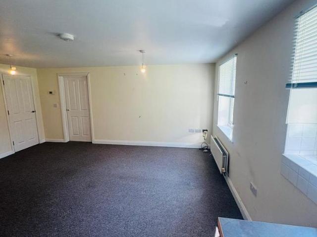 Apartment for rent in Elmfield, Leicestershire