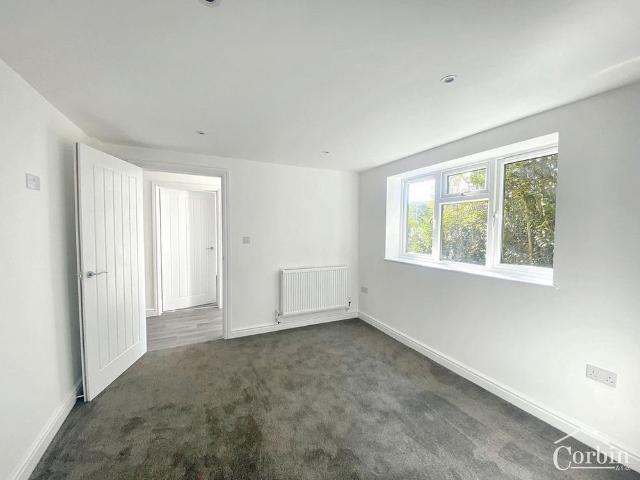 Apartment for rent in Holdenhurst, Bournemouth