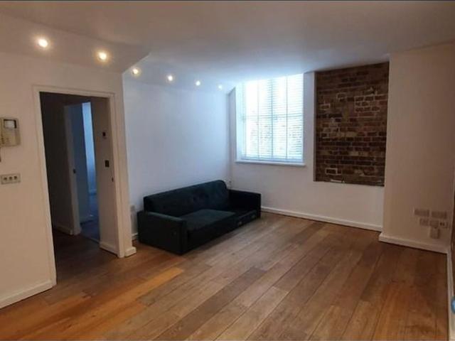 Apartment for rent in London Borough of Redbridge, Greater London