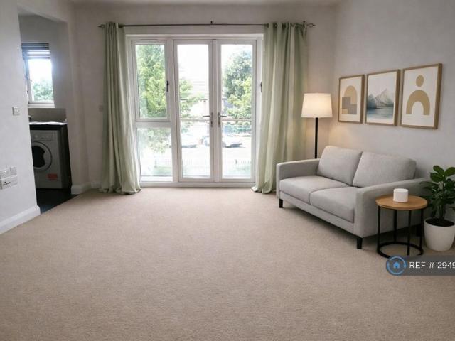 Flat for rent in Laughton Common, Dinnington