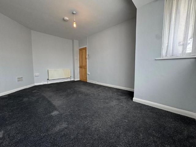 Apartment for rent in Polegate, Cross In Hand