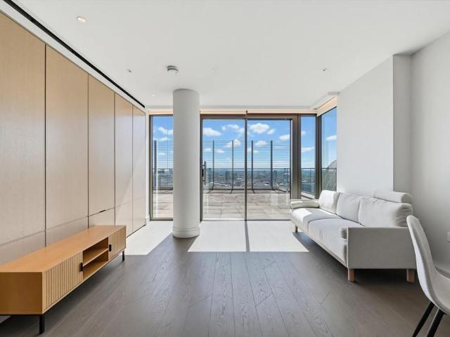 Apartment for rent in Lyons, Greater London