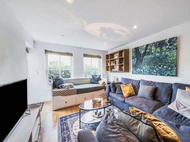 Apartment for rent in Fulham, Greater London