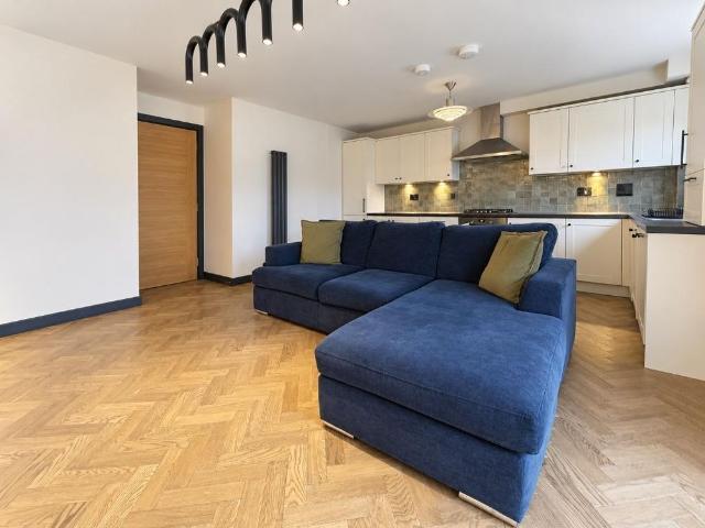 Apartment for rent in Auchinairn, Bishopbriggs