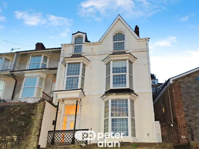 Flat for rent in Mount Pleasant, Nangreaves