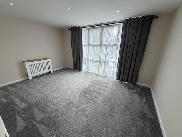 Apartment for rent in Charminster, Bournemouth