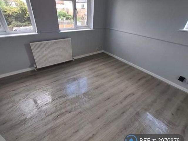 Apartment for rent in Alton Barnes, Essex