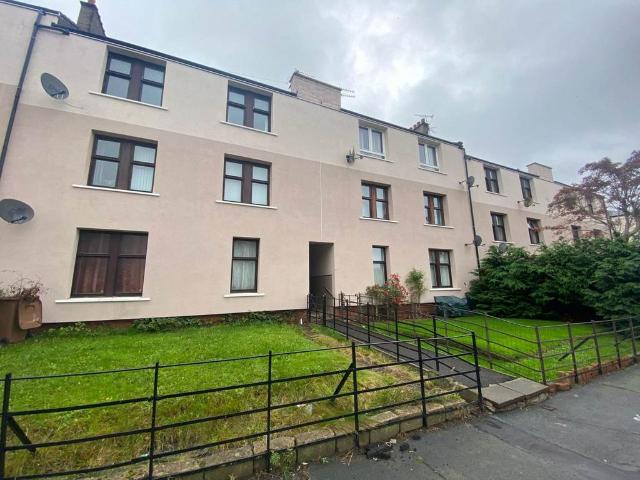Flat for rent in Coldside, Scotland