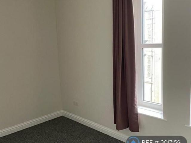 Apartment for rent in Pillgwenlly, Wales