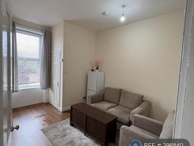 Apartment for rent in Bonnyton, Crookedholm