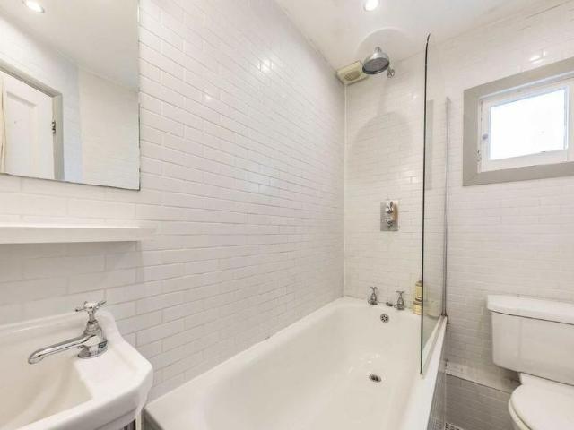 Apartment for rent in Clapton, Lower Clapton