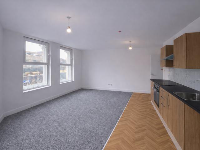 Apartment for rent in Stow Hill, Wales