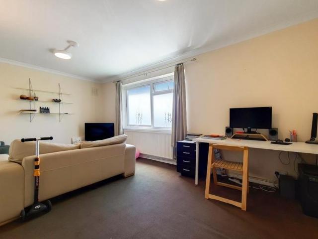 Apartment for rent in London Borough of Wandsworth, Greater London
