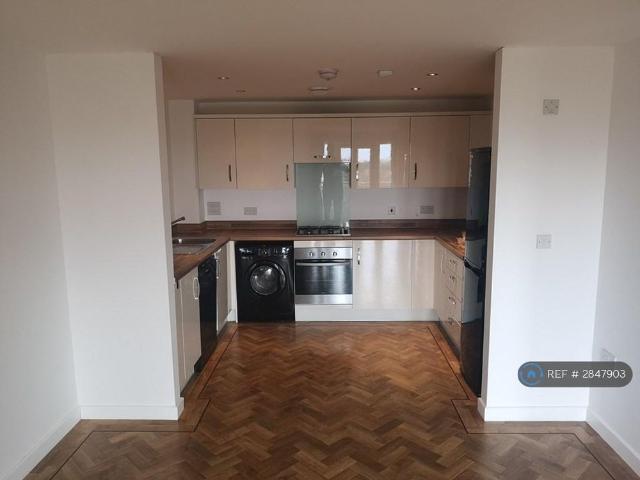 Apartment for rent in Monks Orchard, Kent