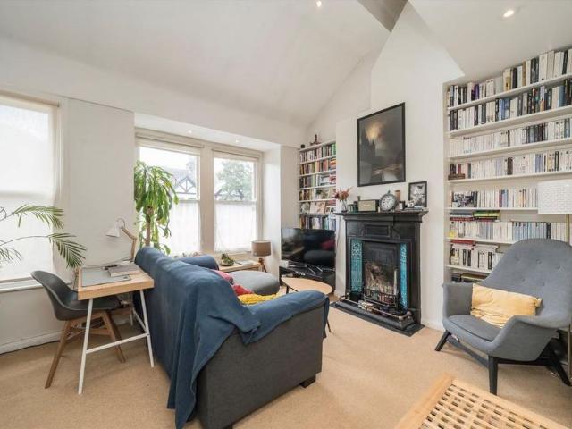 Apartment for rent in London Borough of Ealing, Greater London
