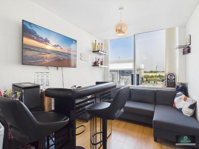 Apartment for rent in Lowfield Heath, Glynde