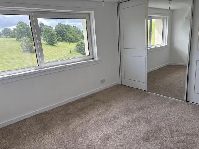 Apartment for rent in Charleston, Glenburn