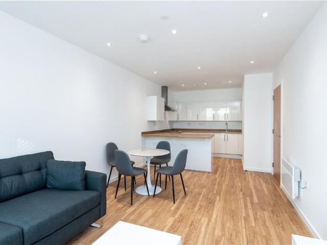 Flat for rent in Brompton, Gillingham