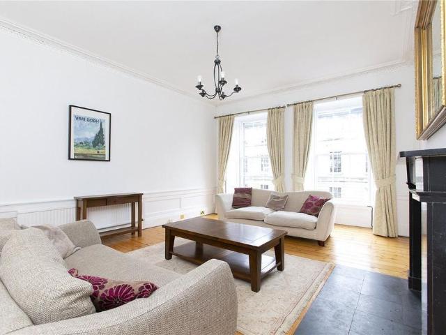 Apartment for rent in Silvermills, New Town