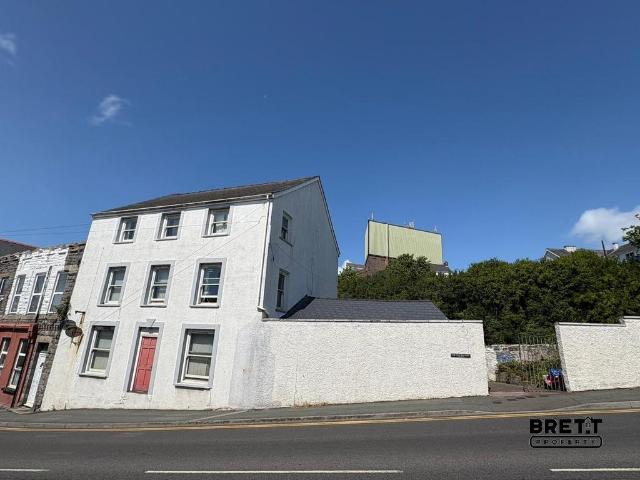 Flat for rent in Milford Haven, Wales
