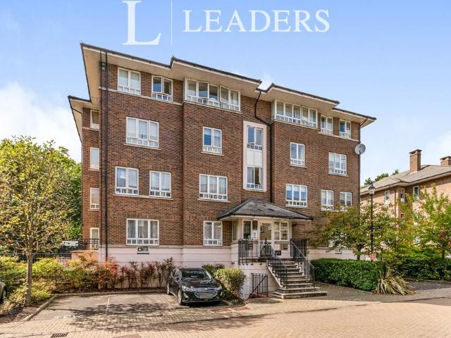 Flat for rent in Norbiton, Greater London