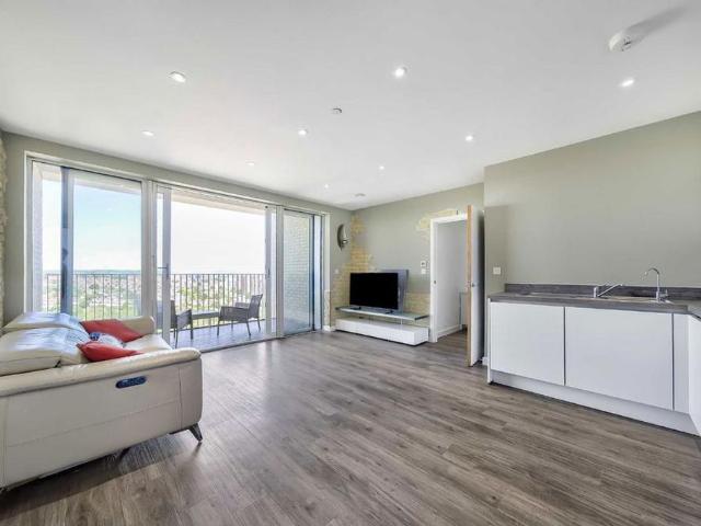 Apartment for rent in West Hendon, The Hyde